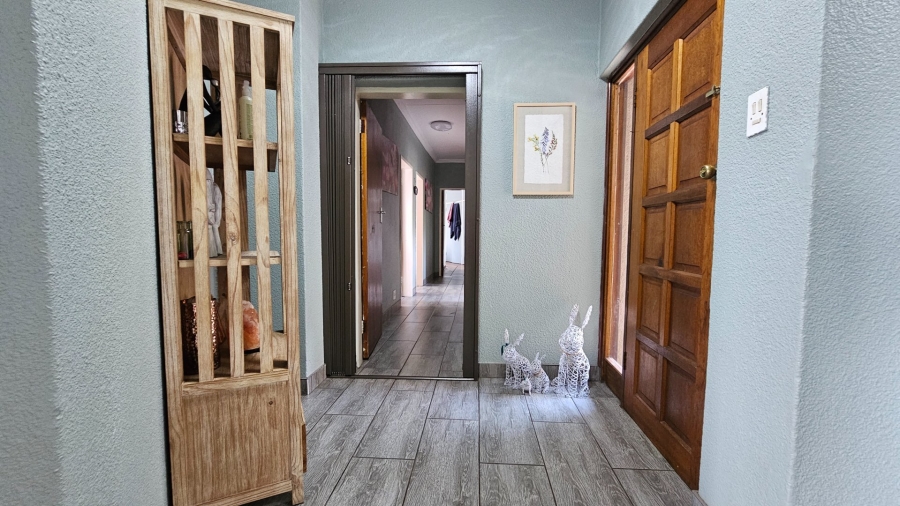 3 Bedroom Property for Sale in Vaalpark Free State